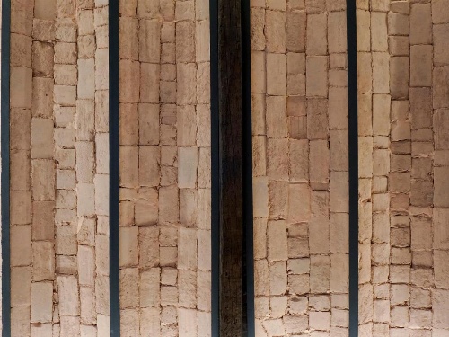 Casa Isolani, Piazza Maggiore image 11