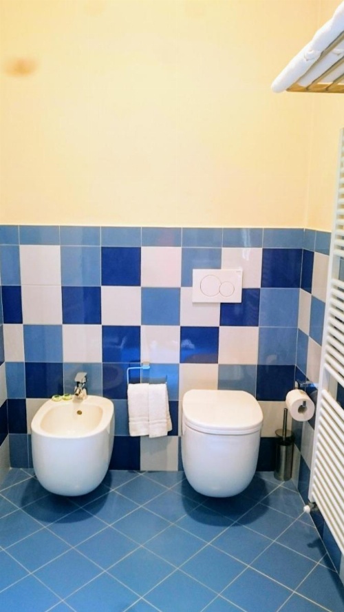 Casa Isolani, Piazza Maggiore image 44